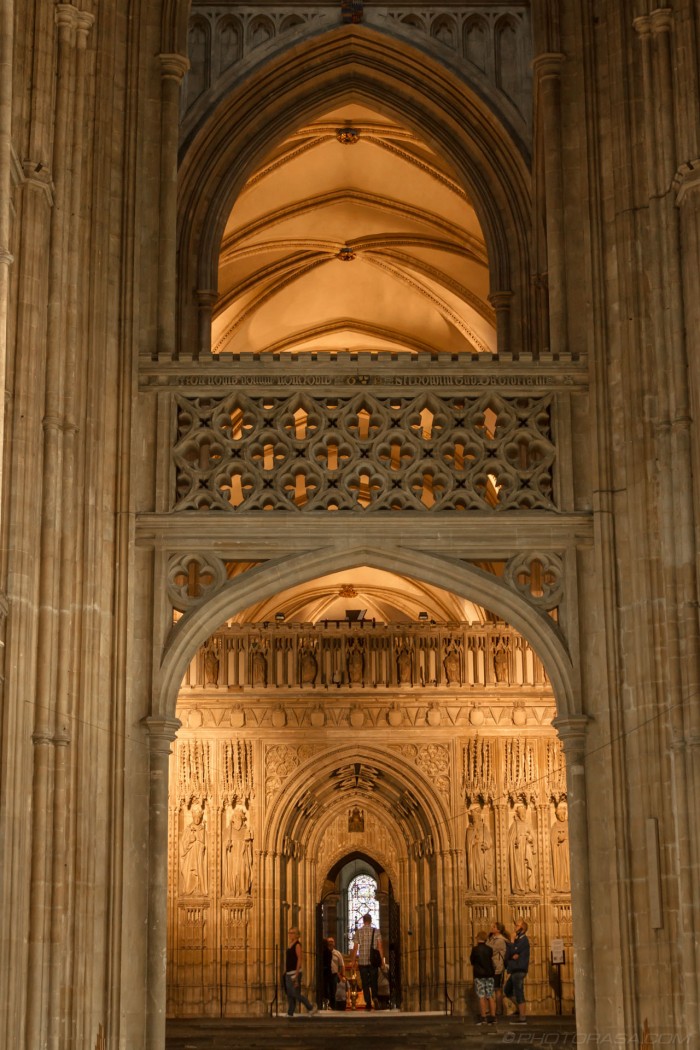tudor arch revealing choir screen and entrance to choir stalls and presbytery